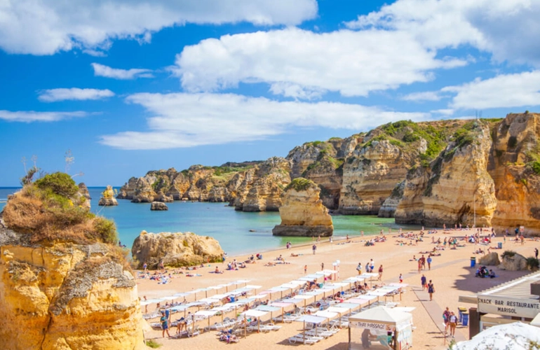 Praia da Dona Ana 01